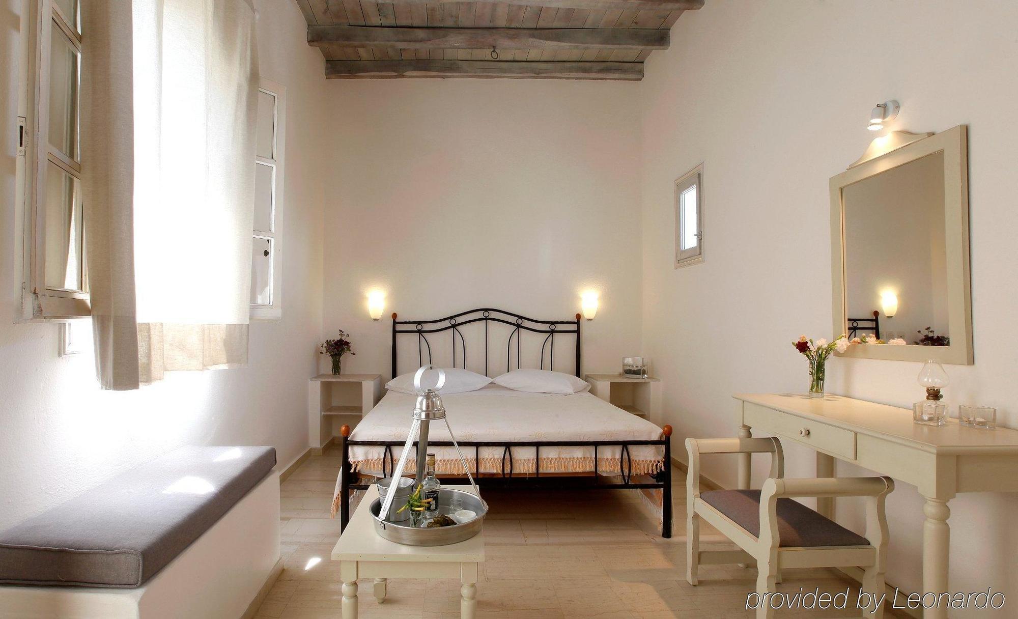Olia Hotel Tourlos Rum bild
